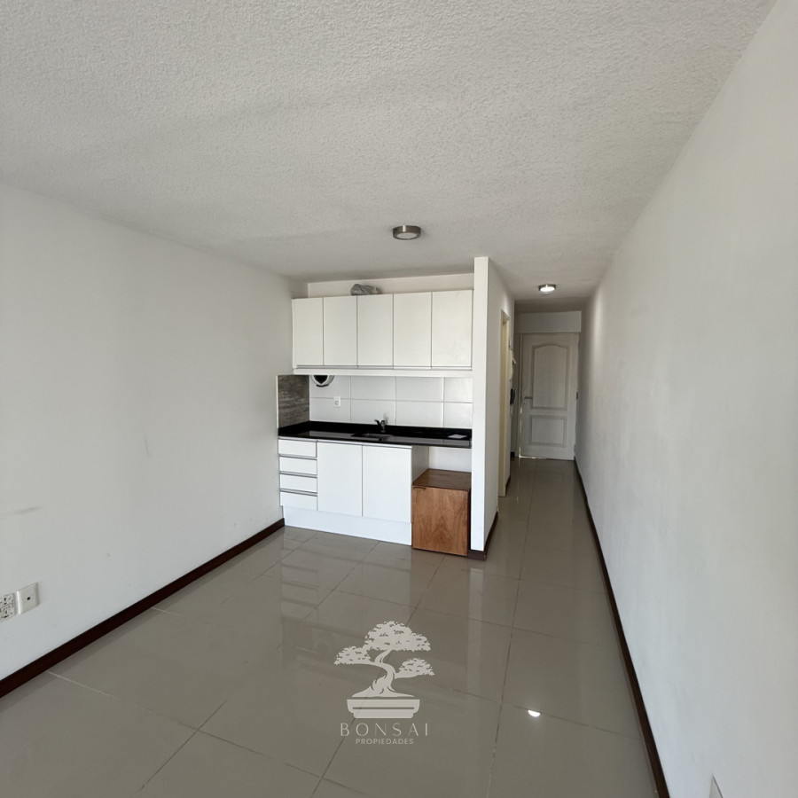 Apartamento ID.876 - Alquiler Apartamento Monoambiente Parque Rodo Montevideo C