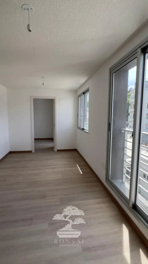 Apartamento ID.855 - Alquiler, Apartamento, 1 dormitorios, Cordon, Montevideo. S