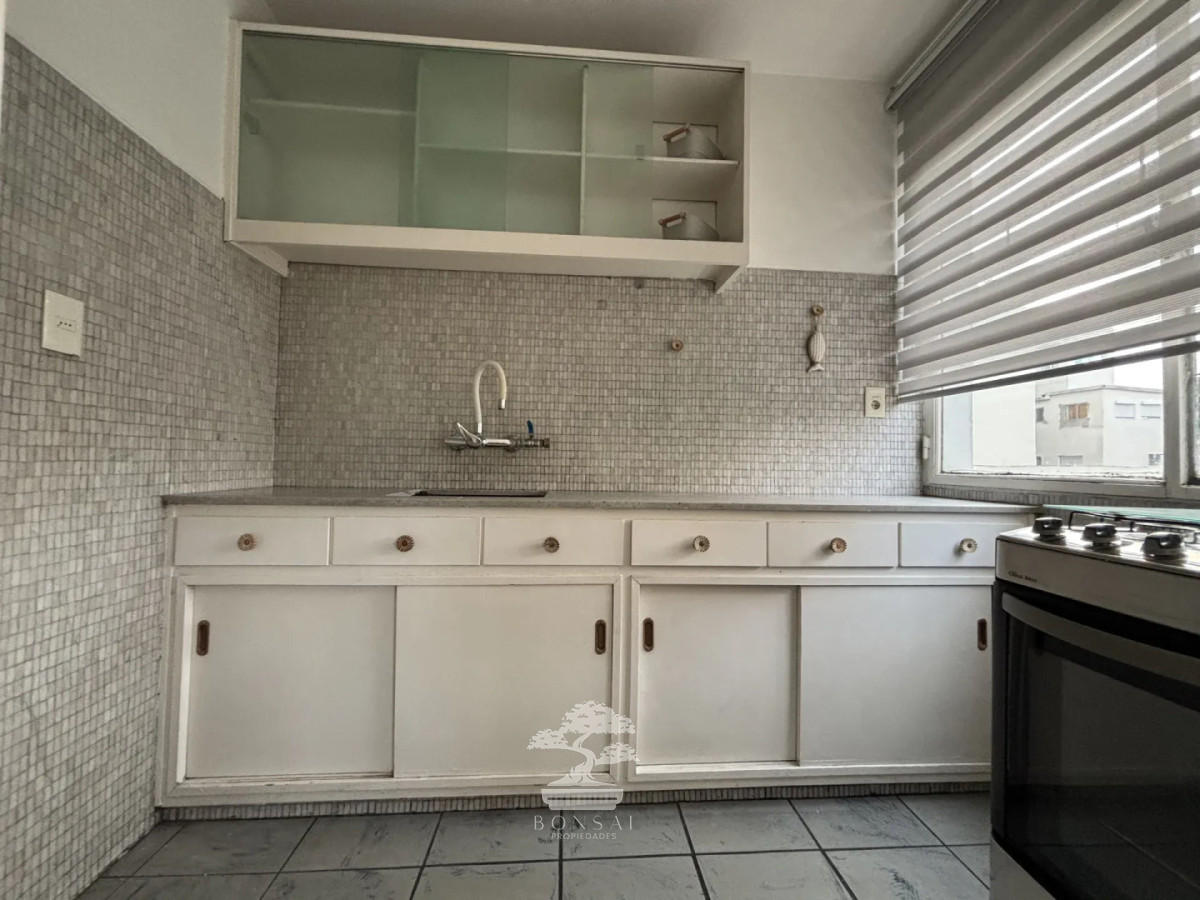 Apartamento ID.998 - Alquiler Apartamento 1 dormitorio Centro Montevideo N