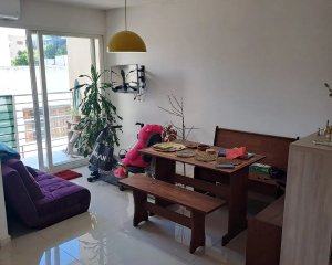 Venta Apartamento 1 Dormitorio Barrio Sur Montevideo M Con Cochera (Renta 6,1%)