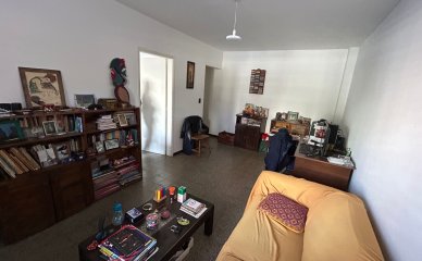 Venta Duplex 2 Dormitorios Brazo Oriental Montevideo Con Renta R