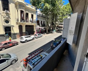 Venta Apartamento 2 Dormitorios Centro Montevideo V