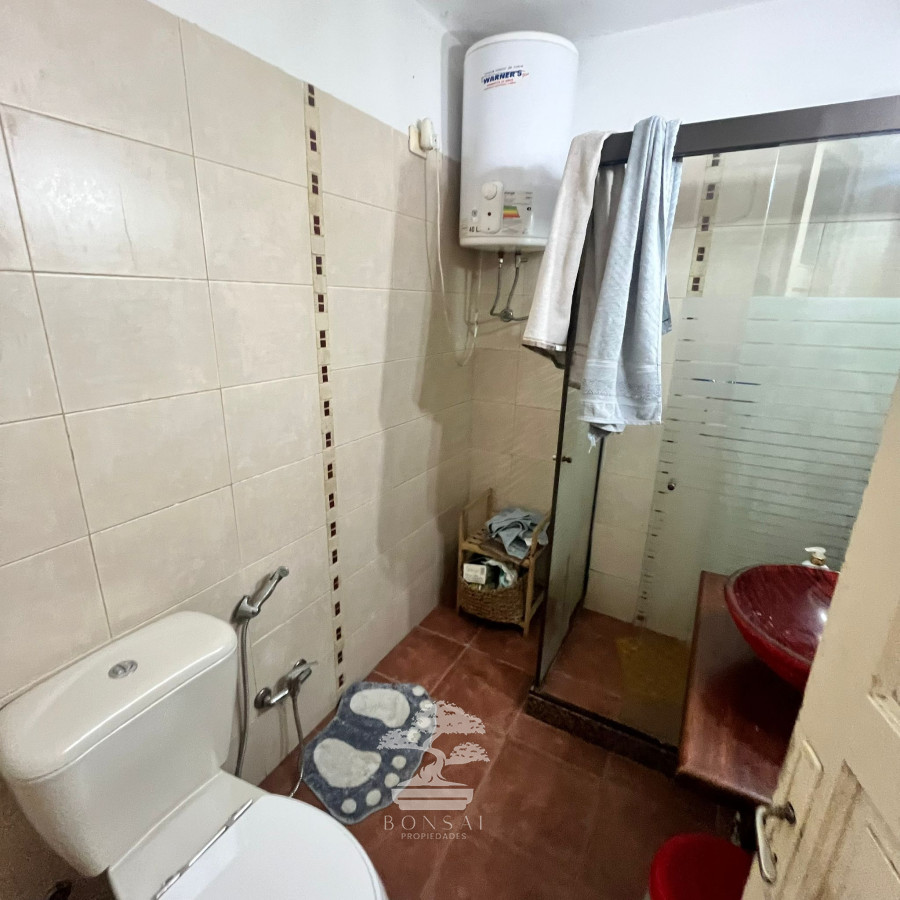 Casa ID.698 - Venta Apartamento 5 dormitorios La Blanqueada Montevideo V 