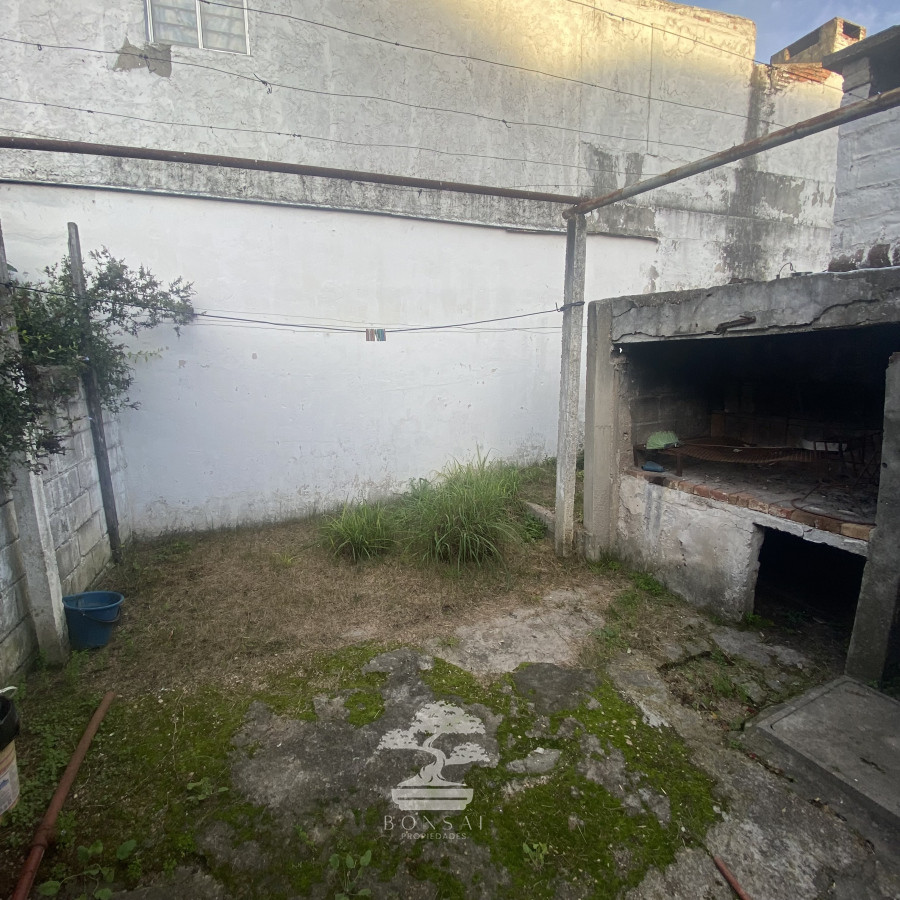 Casa ID.568 - Venta Casa 2 Dormitorios con Apartamento Independiente Maroñas Montevideo F 