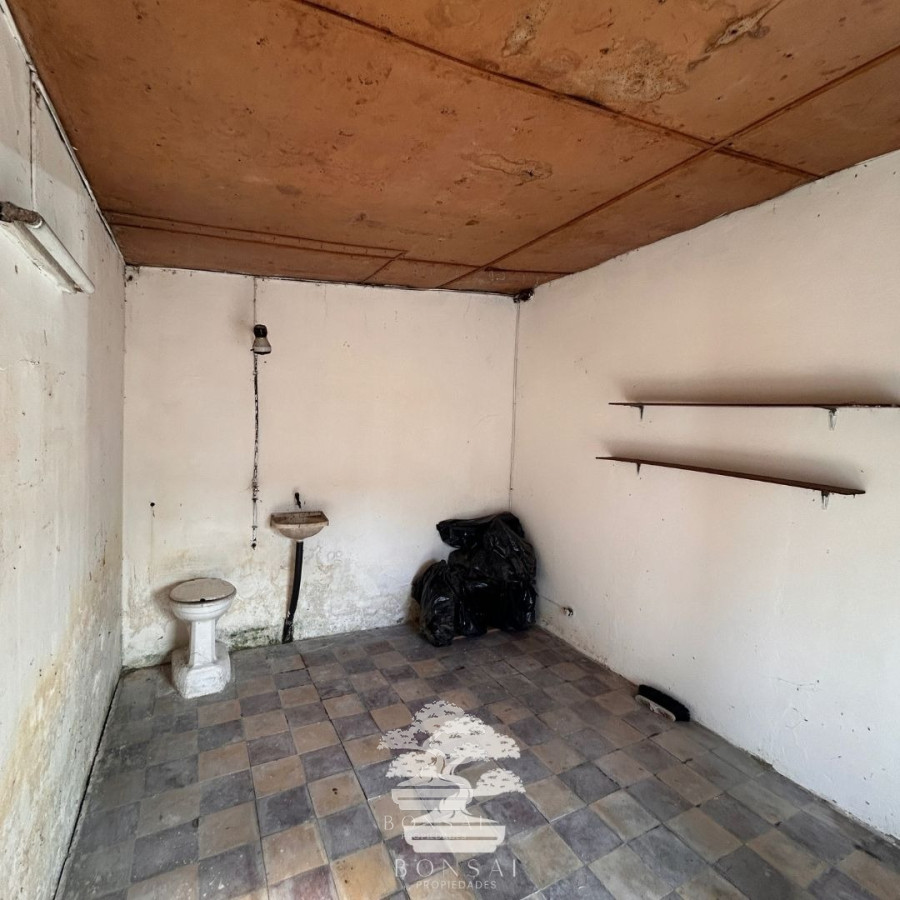 Casa ID.105 - Venta Casa A Reciclar Florida Mp