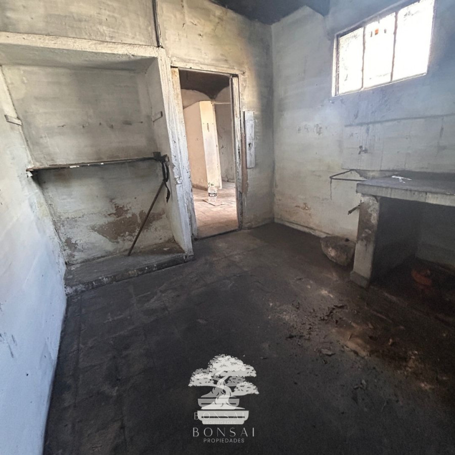 Casa ID.105 - Venta Casa A Reciclar Florida Mp