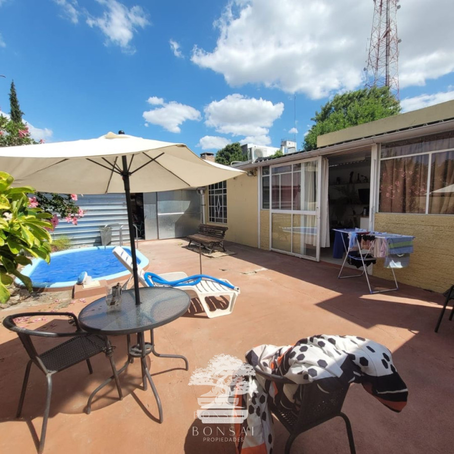 Casa ID.109 - Venta Casa Tres Dormitorios Con Opción A 4 Con Piscina Y Garaje Florida Mp
