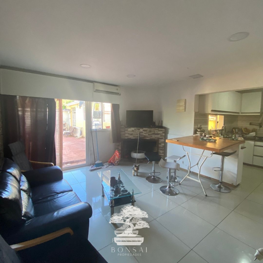 Casa ID.109 - Venta Casa Tres Dormitorios Con Opción A 4 Con Piscina Y Garaje Florida Mp