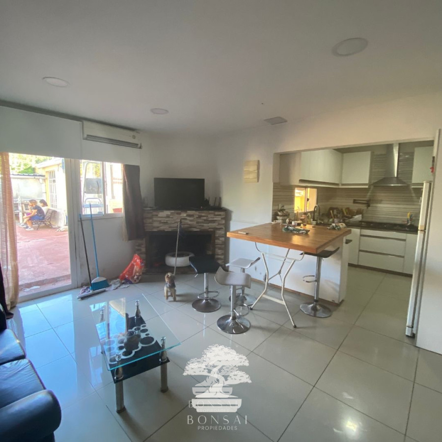 Casa ID.109 - Venta Casa Tres Dormitorios Con Opción A 4 Con Piscina Y Garaje Florida Mp