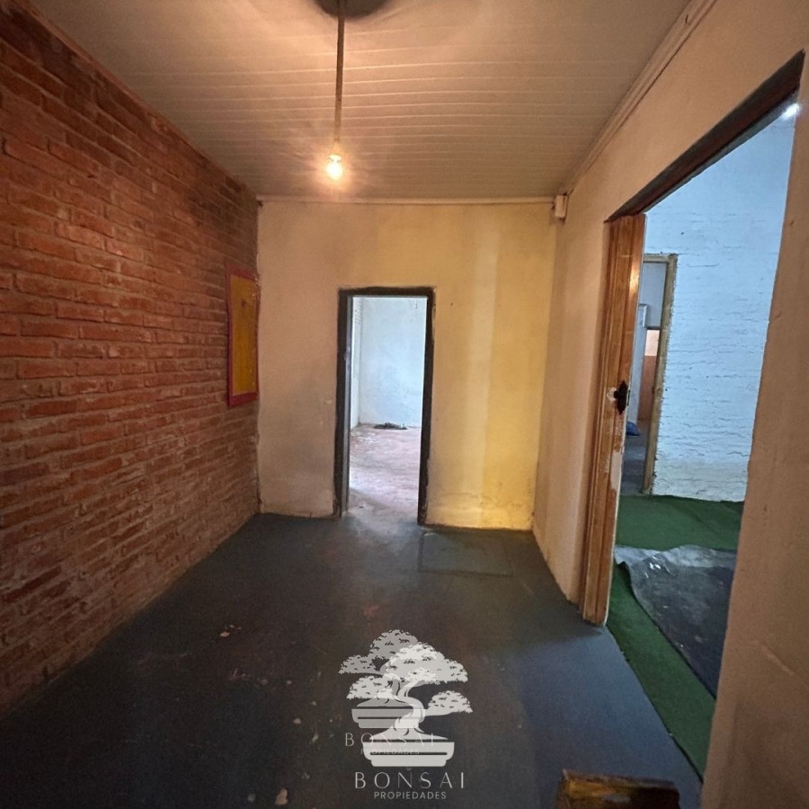 Casa ID.112 - Venta De Local Comercial Florida Mp.