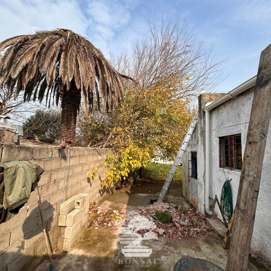 Casa ID.112 - Venta De Local Comercial Florida Mp.