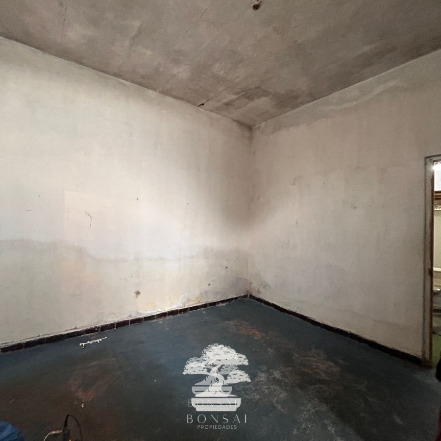 Casa ID.112 - Venta De Local Comercial Florida Mp.