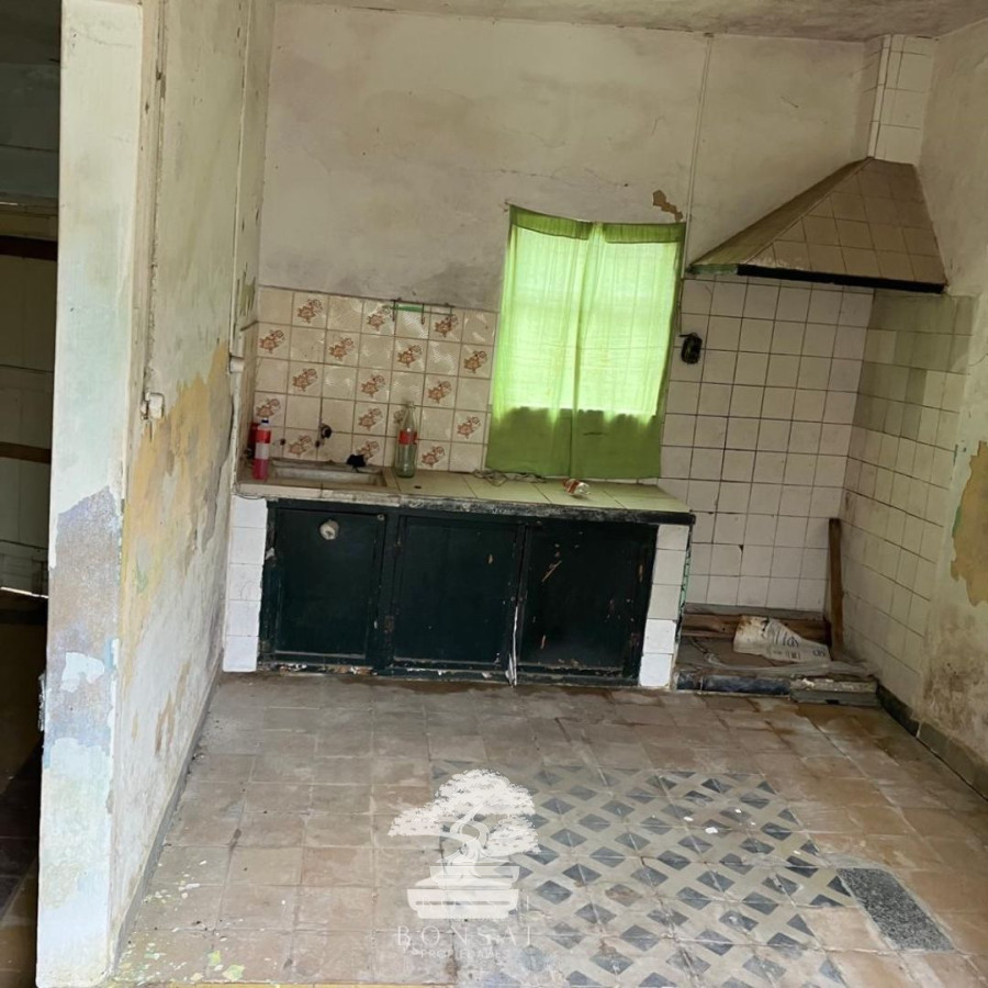 Casa ID.114 - Venta Casa A Reciclar Florida Mp