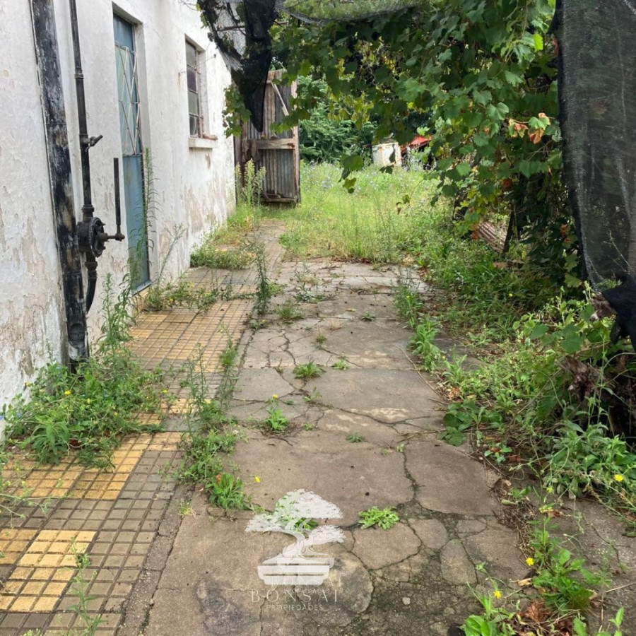 Casa ID.114 - Venta Casa A Reciclar Florida Mp