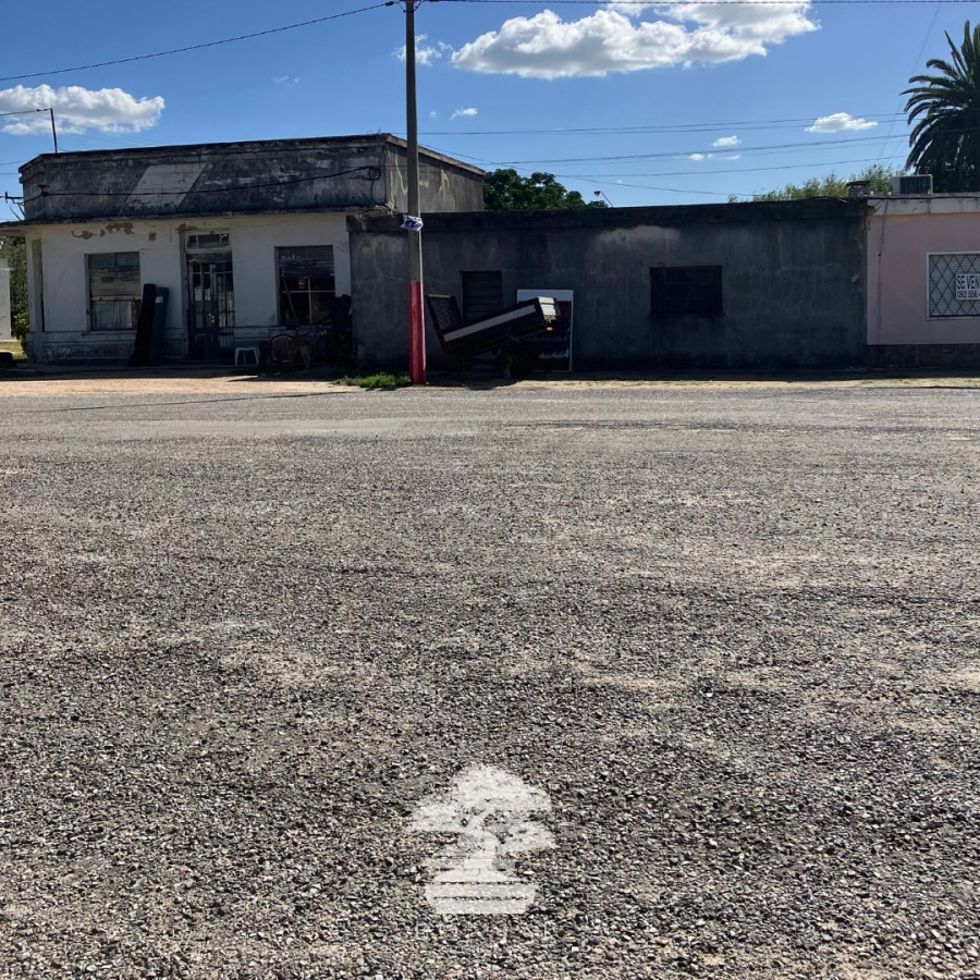 Casa ID.117 - Venta De Casa Con Galpones Y Amplio Terreno Mendoza Florida Mp