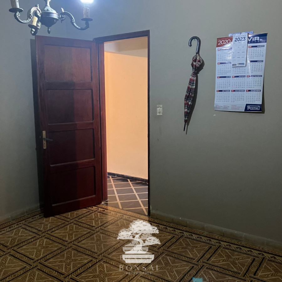 Casa ID.117 - Venta De Casa Con Galpones Y Amplio Terreno Mendoza Florida Mp