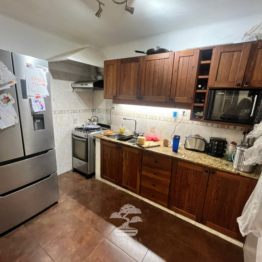 Casa ID.698 - Venta Apartamento 5 dormitorios La Blanqueada Montevideo V 