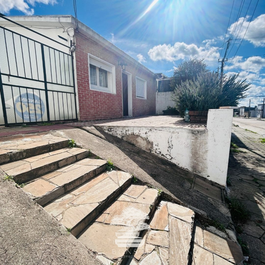 Casa ID.120 - Venta Casa 2 Dormitorios Florida Mp,