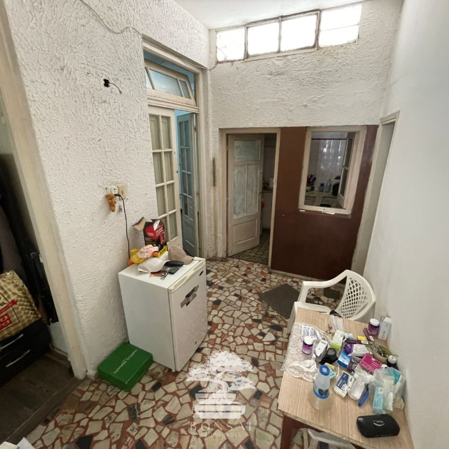 Casa ID.125 - Venta Casa Mas 3 Apartamentos En Mismo Padrón Montevideo G