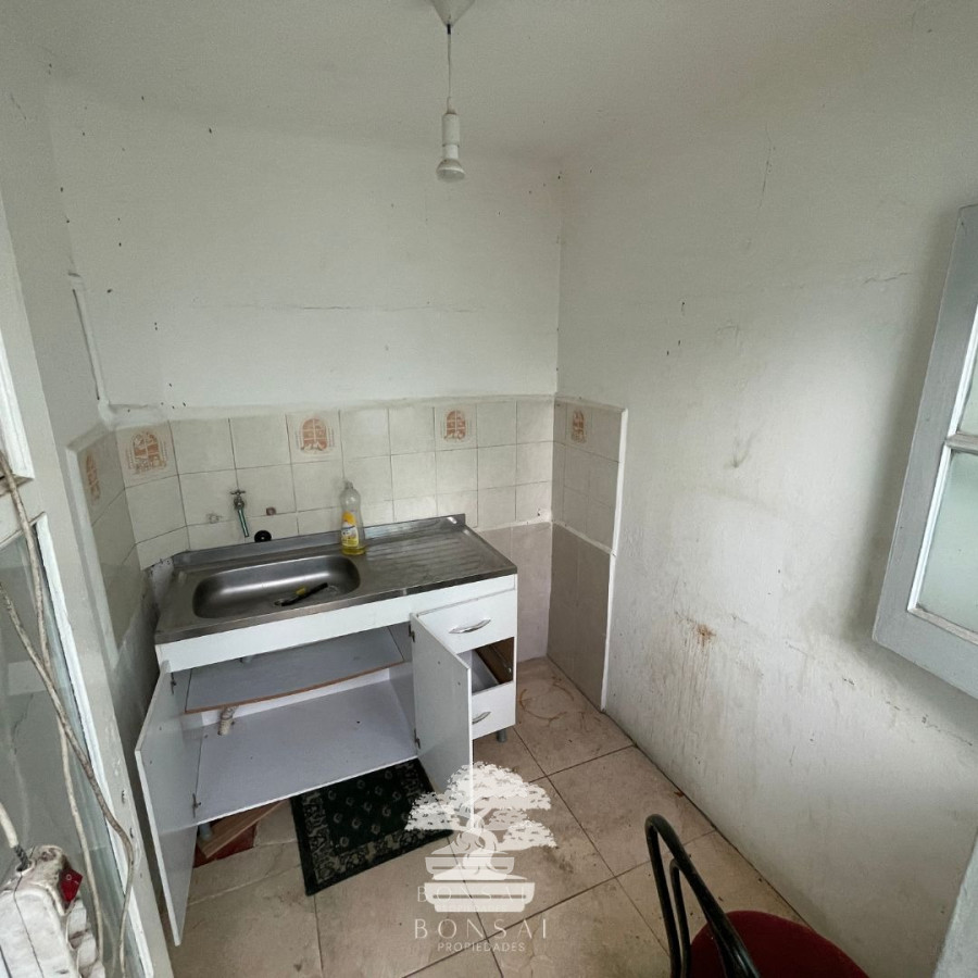 Casa ID.125 - Venta Casa Mas 3 Apartamentos En Mismo Padrón Montevideo G