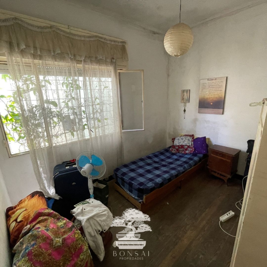 Casa ID.125 - Venta Casa Mas 3 Apartamentos En Mismo Padrón Montevideo G