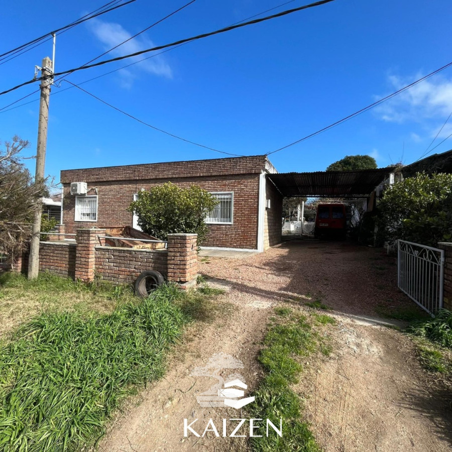 Casa ID.126 - Venta Casa 2 Dormitorios Florida N (cochera)