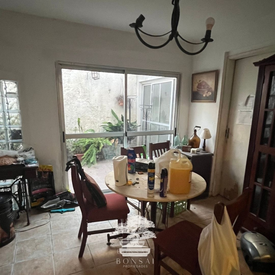 Casa ID.143 - Venta Casa 3 Dormitorios Palermo Montevideo Garage 
