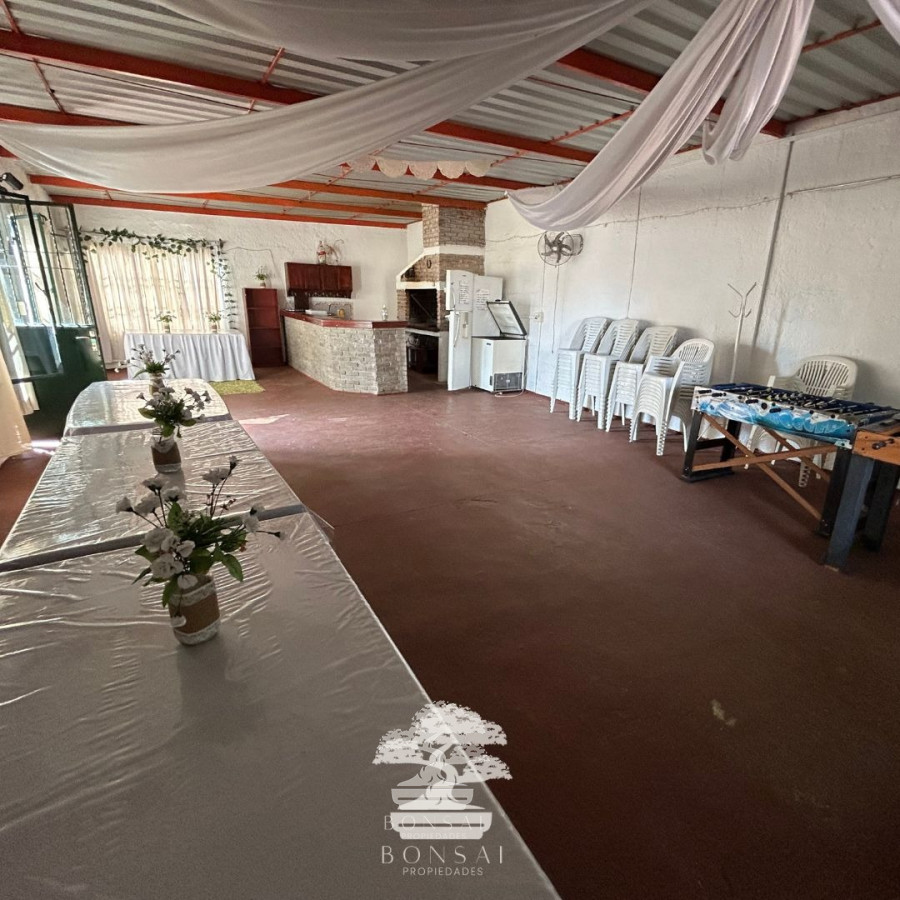 Casa ID.144 - Venta Casa 3 Dormitorios Con Gran Terreno De 600 M² Belvedere Montevideo R