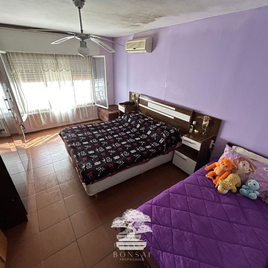 Casa ID.144 - Venta Casa 3 Dormitorios Con Gran Terreno De 600 M² Belvedere Montevideo R