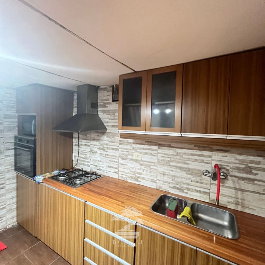 Casa ID.146 - Venta Casa Reciclada 2 Dormitorios Tres Cruces Montevideo C