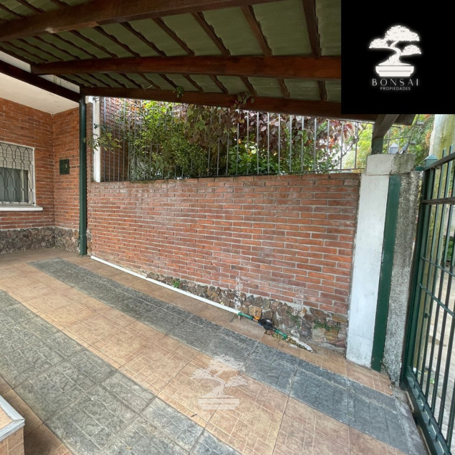 Casa ID.151 - Venta Casa 3 Dormitorios Perez Castellanos Montevideo G 