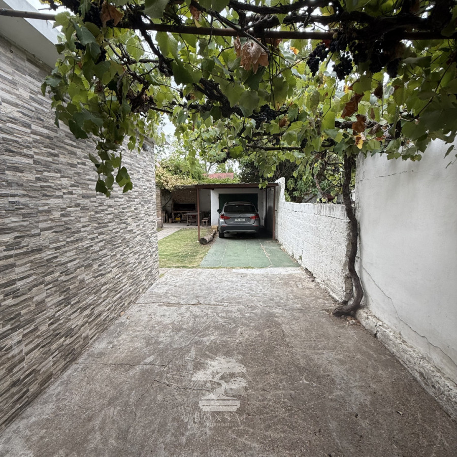 Casa ID.914 - Venta Casa 2 Domitorios Colón Montevideo F