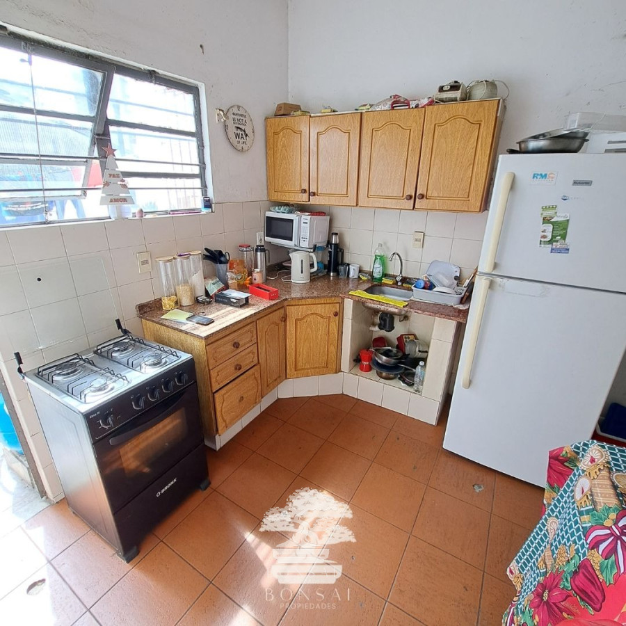 Casa ID.164 - Venta Casa 5 Dormitorios Con Patio Aguada Montevideo B