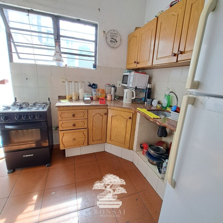 Casa ID.164 - Venta Casa 5 Dormitorios Con Patio Aguada Montevideo B