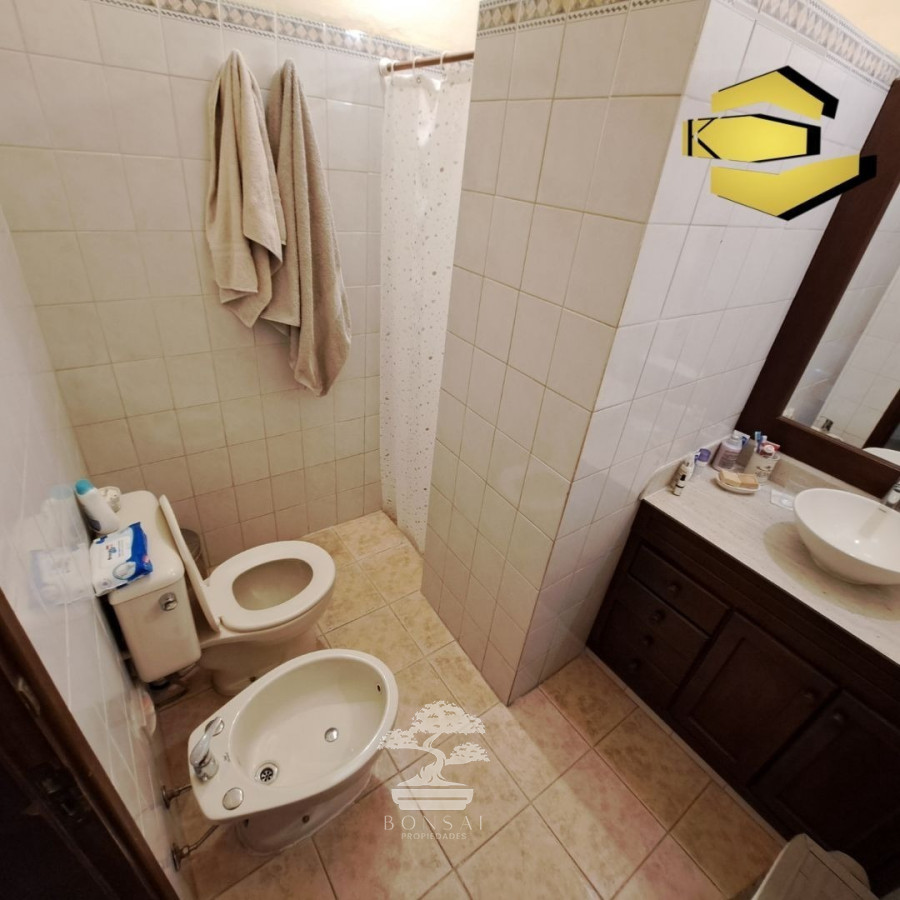 Casa ID.168 - Venta Casa 2 Dormitorios Con Opción A 5 Y/o Negocio Buceo Montevideo B