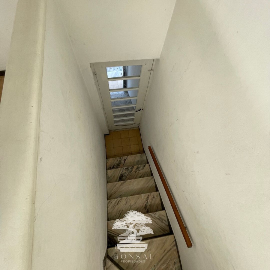 Casa ID.185 - Casa En Venta 2 Dormitorios + Local Comercial Con Renta Aguada Montevideo G