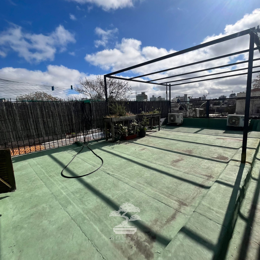 Casa ID.698 - Venta Apartamento 5 dormitorios La Blanqueada Montevideo V 