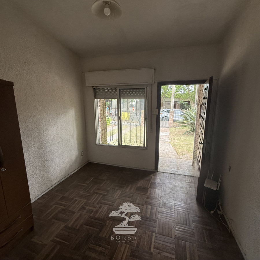 Casa ID.914 - Venta Casa 2 Domitorios Colón Montevideo F