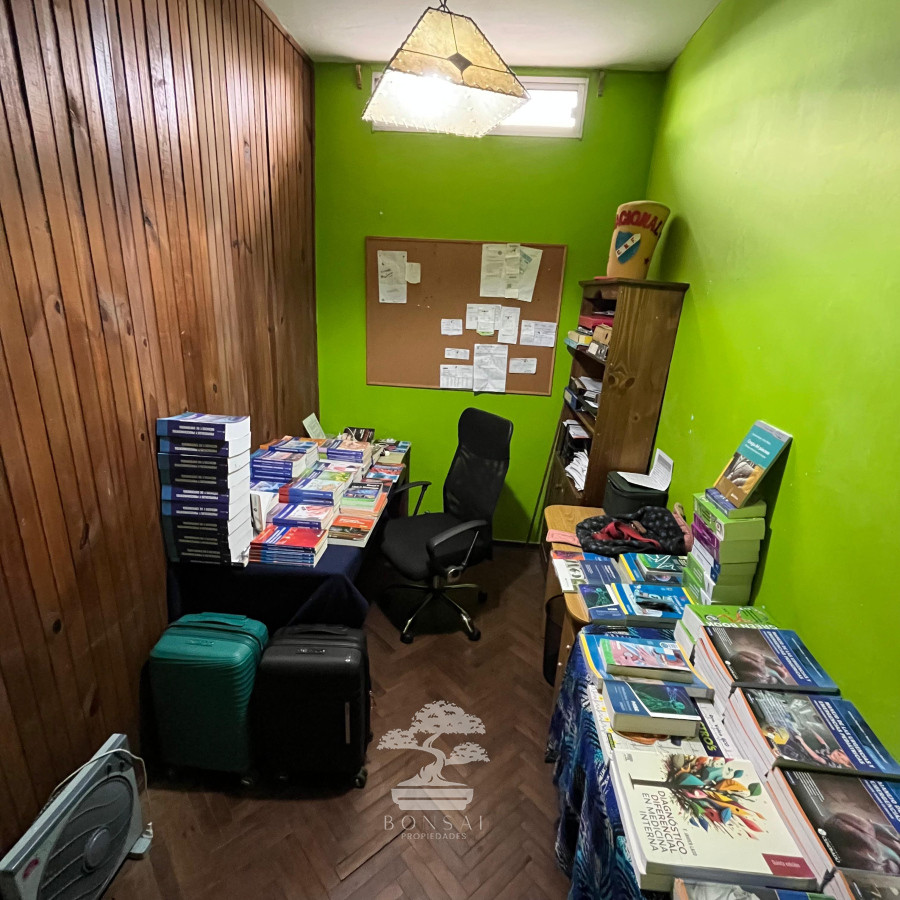 Casa ID.527 - Venta Casa 2 dormitorios + Apartamento Villa Española Montevideo C