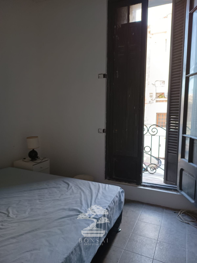 Casa ID.391 - Alquiler Casa 2 Dormitorios Ciudad Vieja Montevideo V