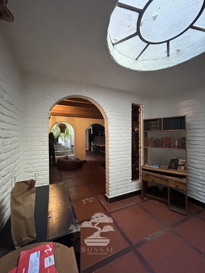 Casa ID.429 - Alquiler Casa 4 Dormitorios Cordón Montevideo Lr