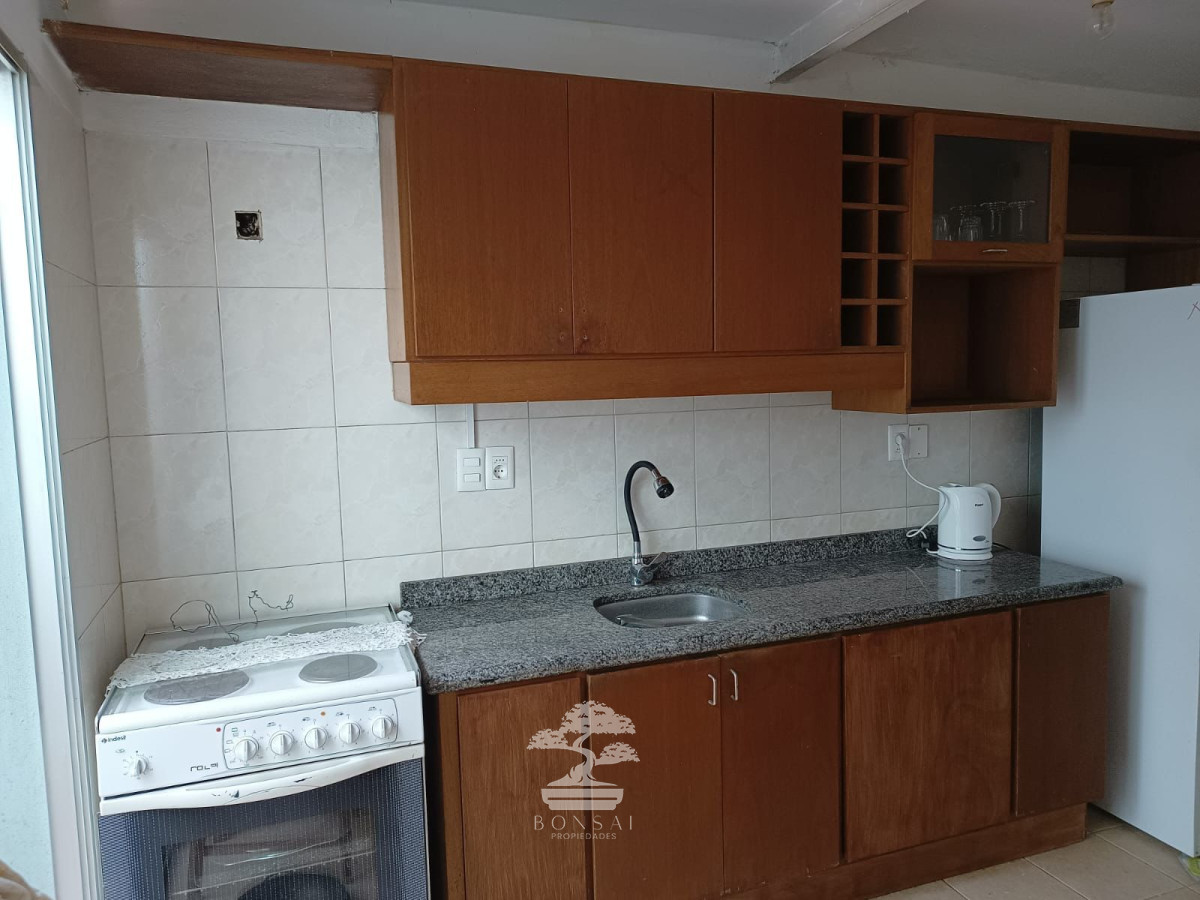 Casa ID.391 - Alquiler Casa 2 Dormitorios Ciudad Vieja Montevideo V