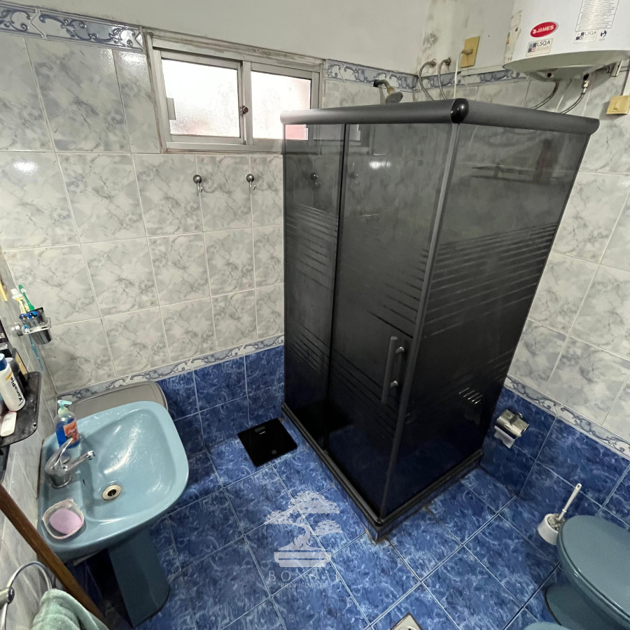 Casa ID.527 - Venta Casa 2 dormitorios + Apartamento Villa Española Montevideo C