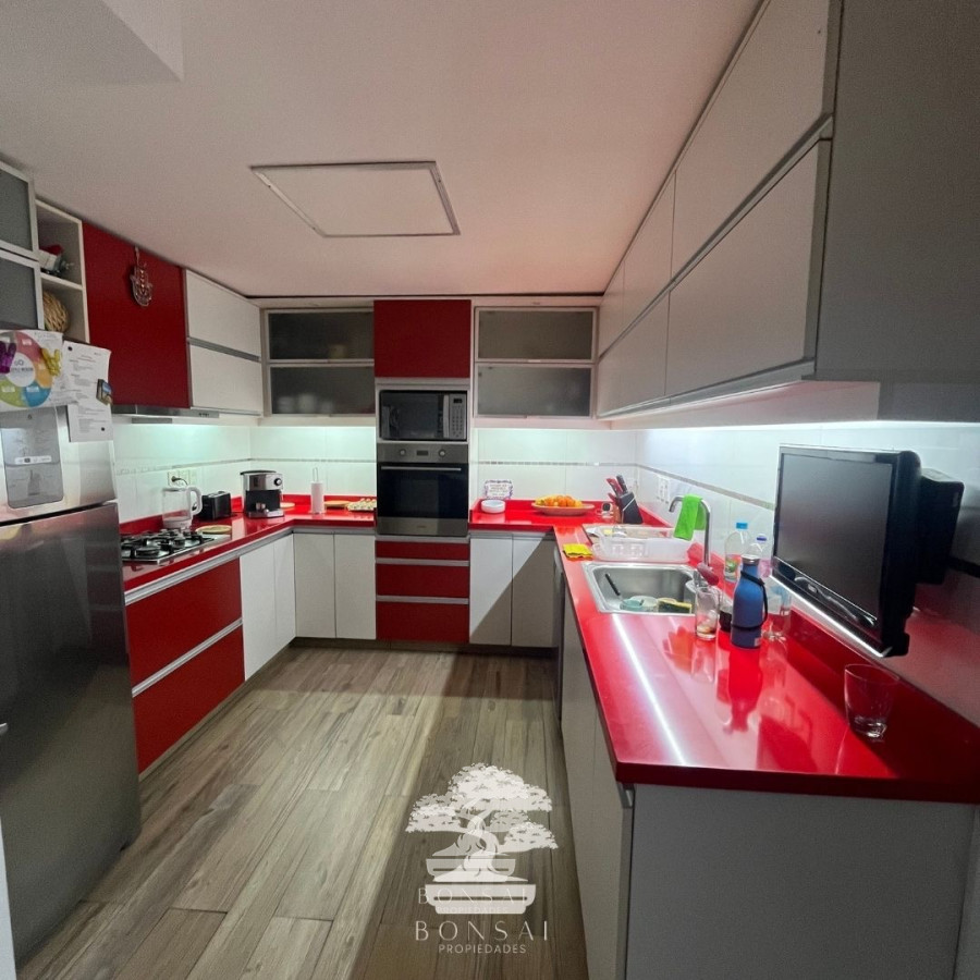 Casa ID.60 - Alquiler Casa 3 Dormitorios Con Cochera Y Piscina Malvin Montevideo C
