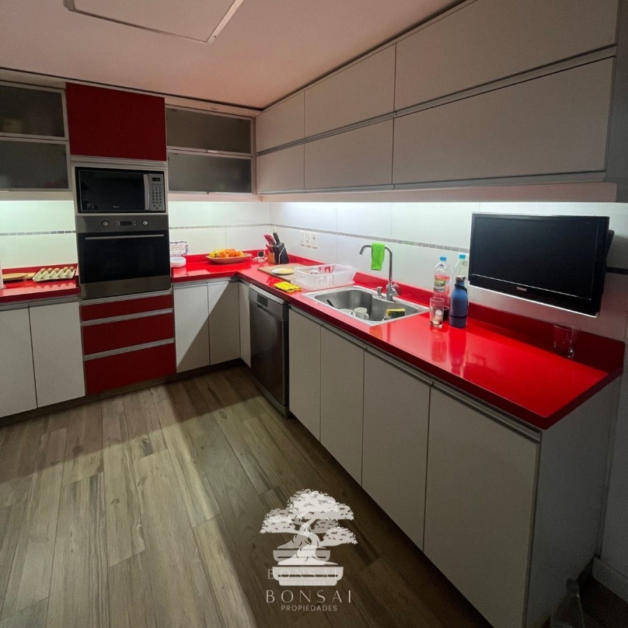 Casa ID.60 - Alquiler Casa 3 Dormitorios Con Cochera Y Piscina Malvin Montevideo C