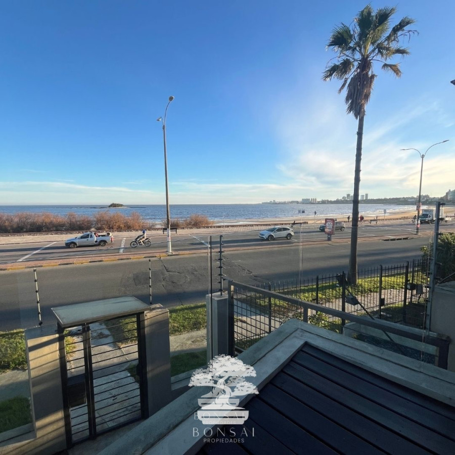 Casa ID.60 - Alquiler Casa 3 Dormitorios Con Cochera Y Piscina Malvin Montevideo C