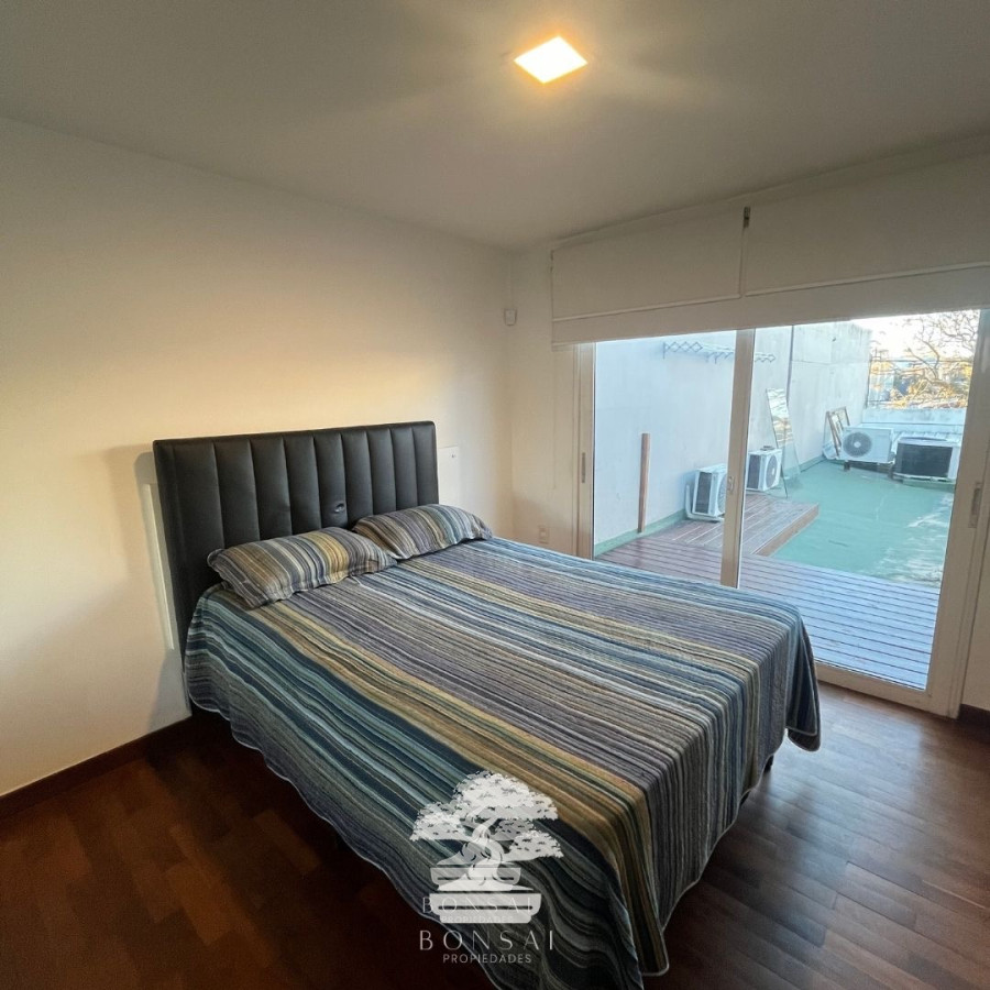Casa ID.60 - Alquiler Casa 3 Dormitorios Con Cochera Y Piscina Malvin Montevideo C