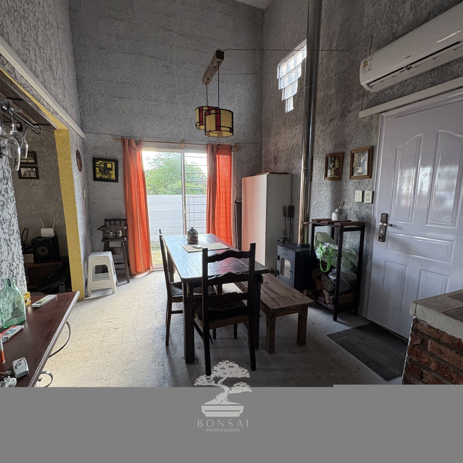 Casa ID.414 - Venta casa 2 dormitorios frente al mar balneario Santa Regina Colonia LR