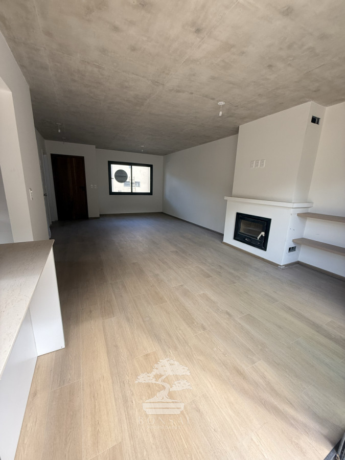 Casa ID.427 - Venta Casa a Estrenar 3 dormitorios 2 baños Jardin Parrillero doble cochera Prado Montevideo B