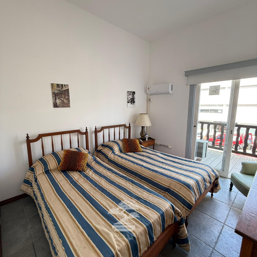 Casa ID.813 - Venta Casa 3 dormitorios + Apartamento Punta del Este C